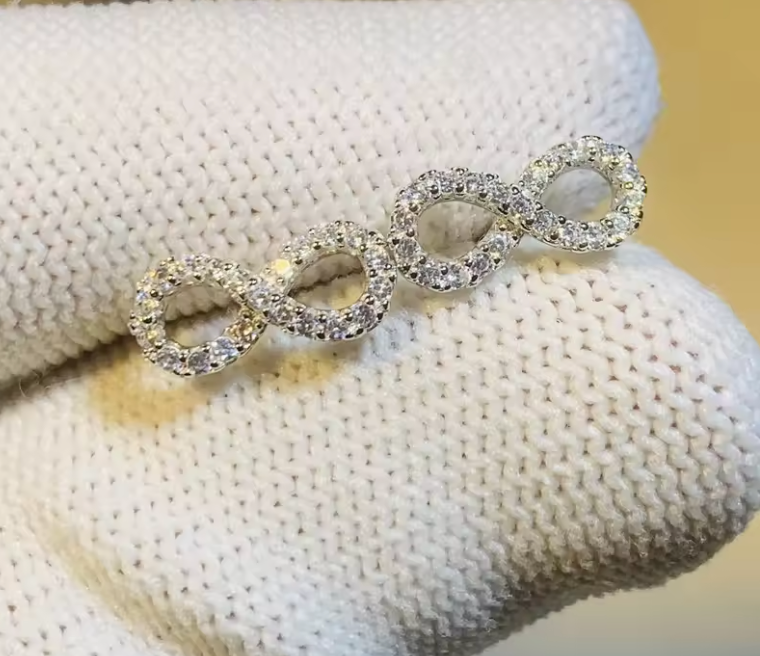 Infinity Stud 925 Silver