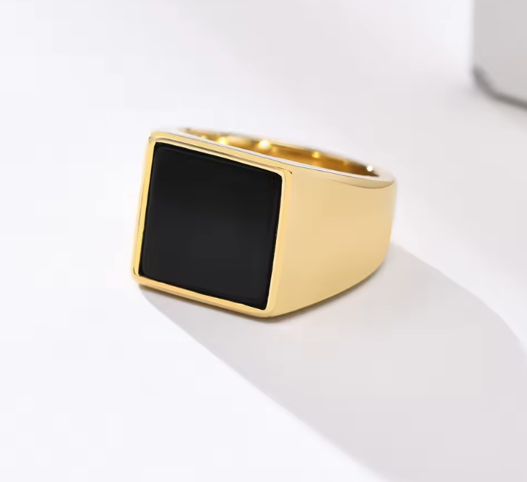 Gothic Punk Ring 18K gold