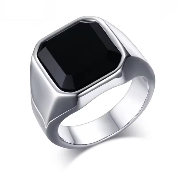 Gothic Punk Ring 18K gold