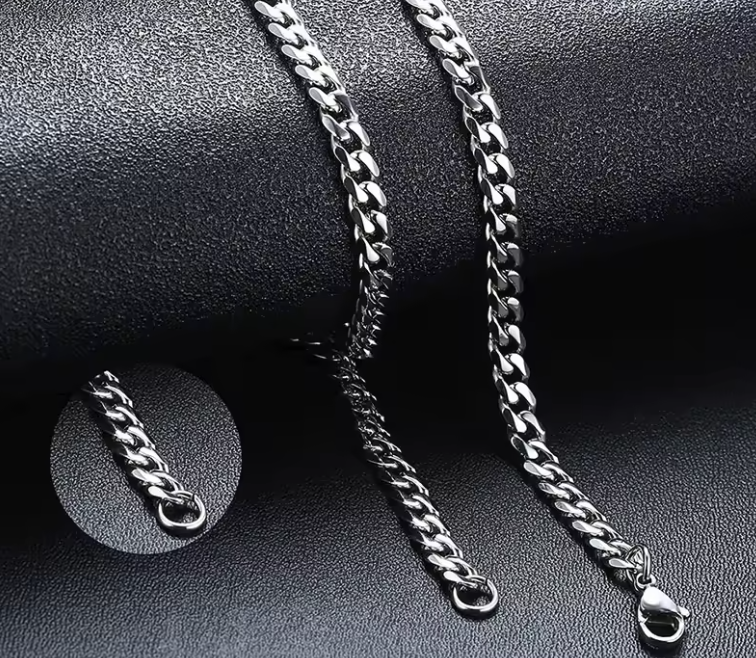 Miami Curb Chain