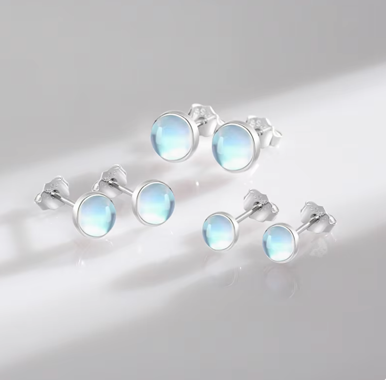 Moonstone Stud 925 Silver