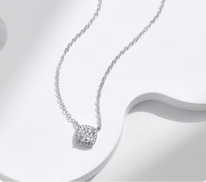 Daizy 925 Silver Moissanite