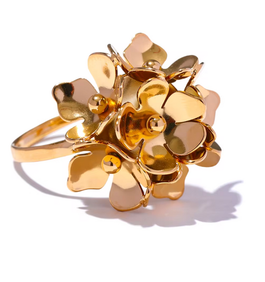 Flower Ring 18K gold