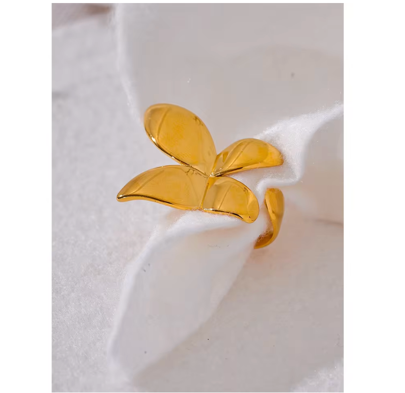 Butterfly Ring 18K gold