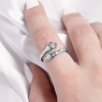 Hug Ring